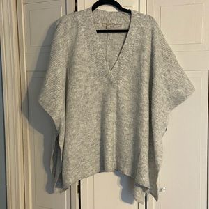 NWOT LOFT ribbed v-neck poncho, Heather Grey